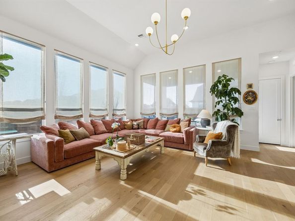 841  Forest Creek Drive , Rockwall Texas 75087