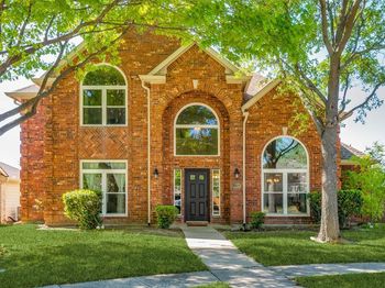 5617  Violet Court 