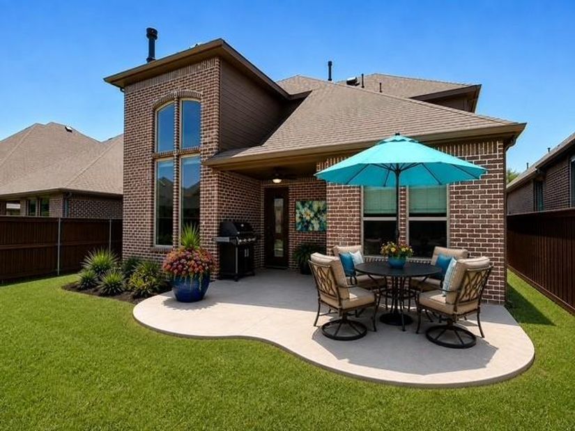 2825  London  , The Colony Texas 75056