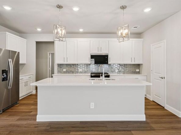 2223  Currents Road , Princeton Texas 75407