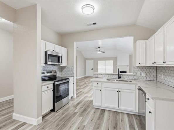 1220  Cedarcrest Drive , Mesquite Texas 75149