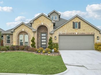 121  Emperor Oak Court 