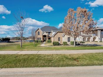 415  Breezeway Court 