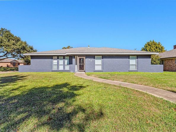 325  Kimberly Drive , Mesquite Texas 75149