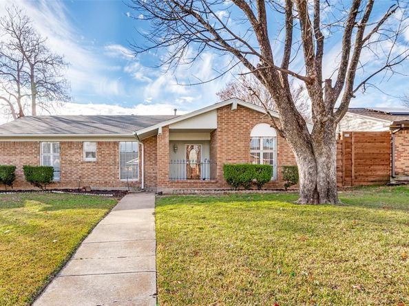 2730  Moonriver Lane , Farmers Branch Texas 75234