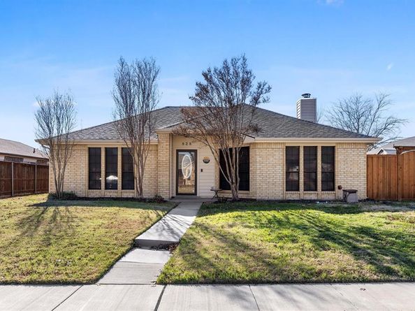 828  Arbor Downs Drive , Plano Texas 75023