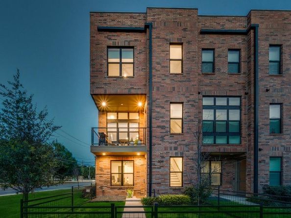 3081  Chimes Street , Dallas Texas 75219