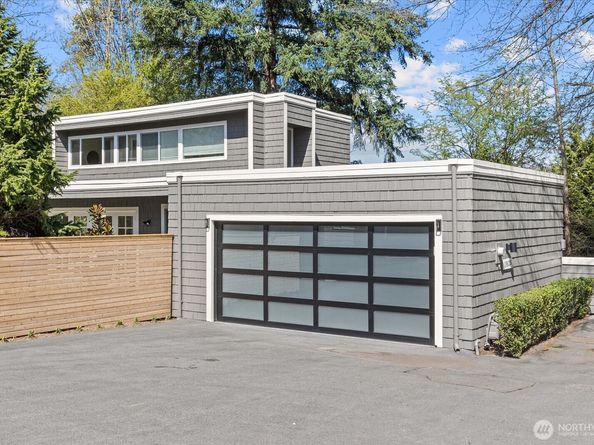 1825 112th Avenue NE, Bellevue WA 98004