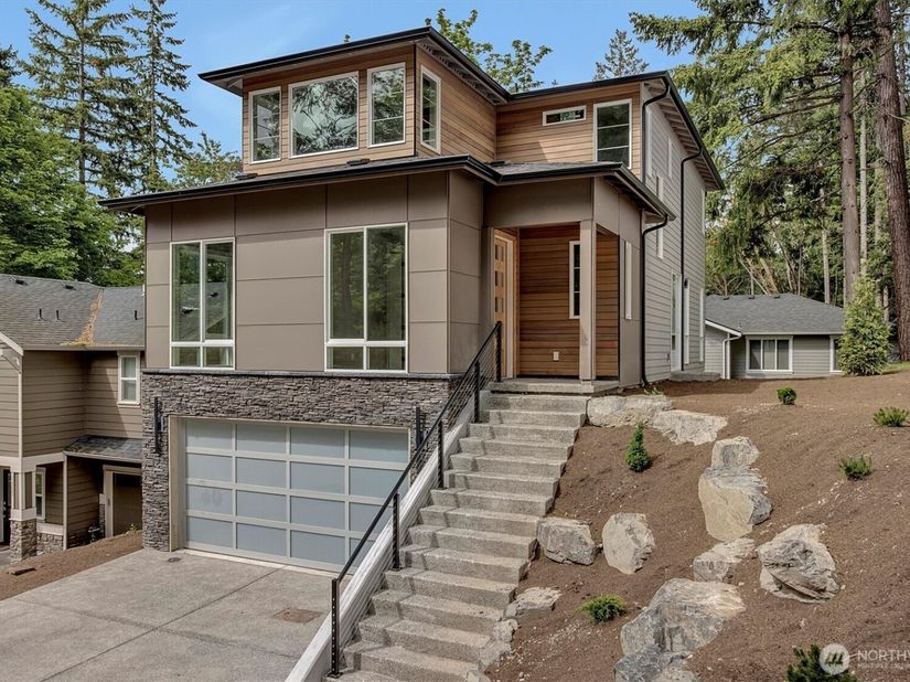 1343 211th Avenue NE, Sammamish, WA 98074 - For Sale