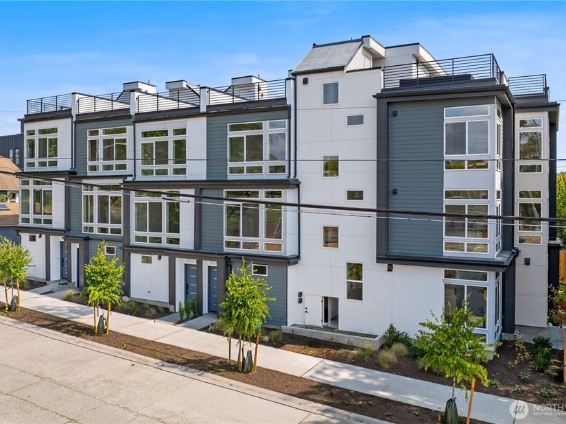 6006 26th Avenue NW, Seattle WA 98107