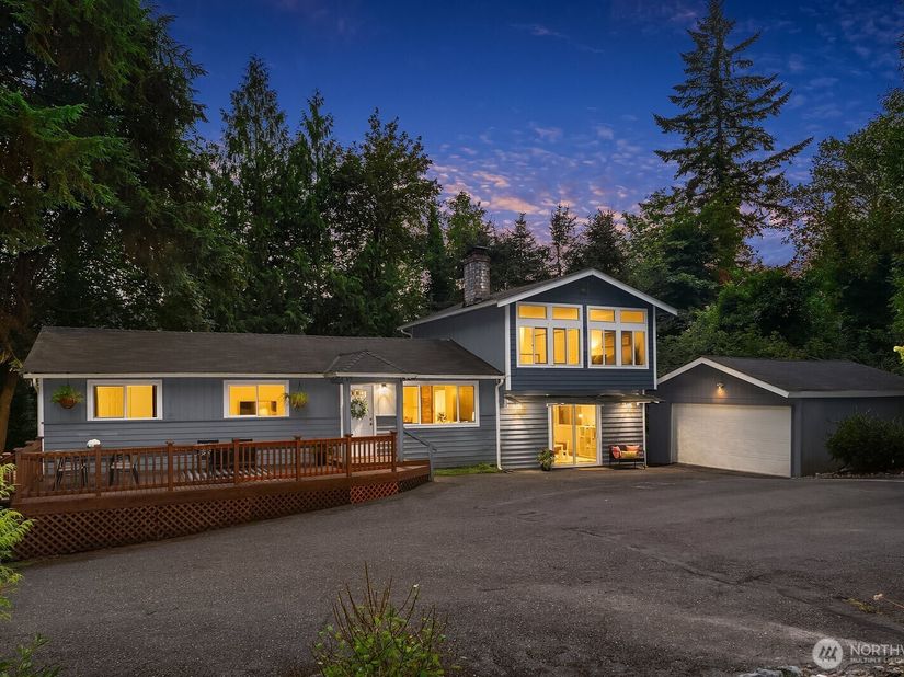 15650 Issaquah Hobart Road SE, Issaquah WA 98027