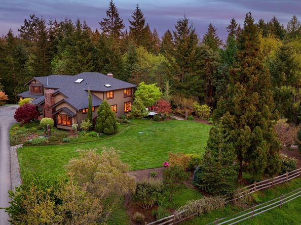 15032 152nd Avenue NE, Woodinville WA 98072