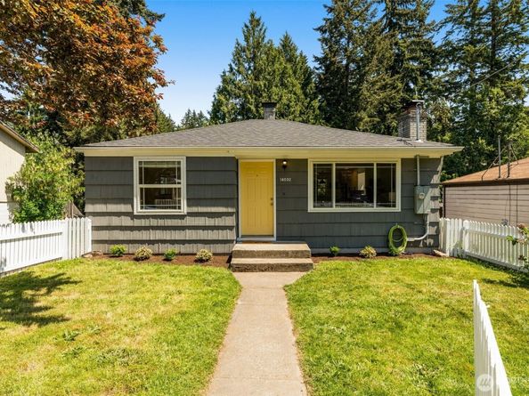 14032 Stone Avenue N, Seattle WA 98133