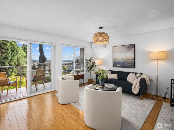 1311 12th Avenue S F401, Seattle WA 98144