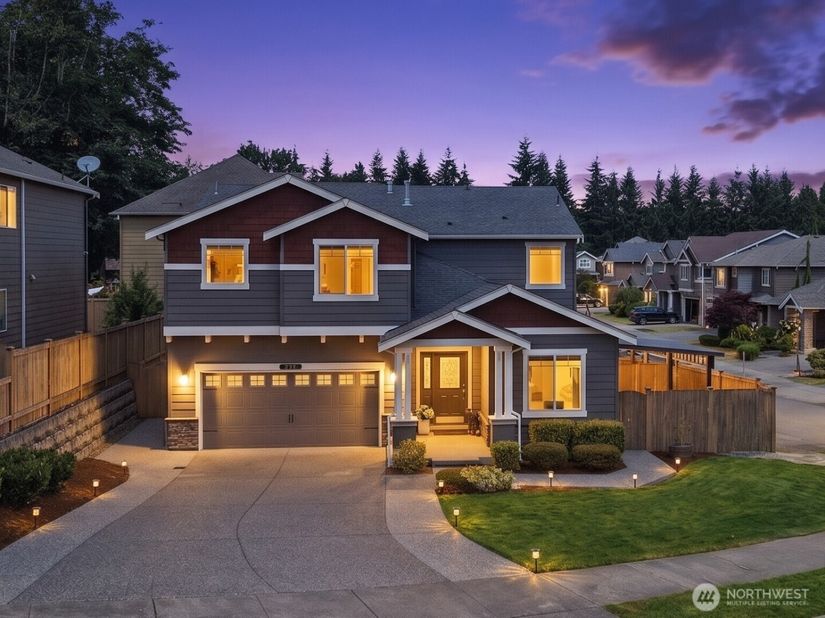 727 172nd Street SW, Lynnwood WA 98037