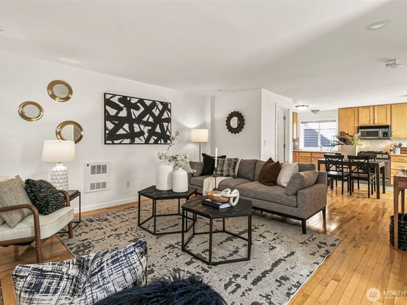 158 15th Avenue B, Seattle WA 98122