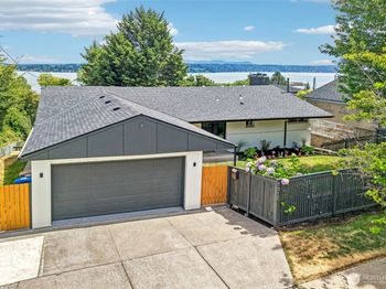 1318 Lake Washington Boulevard S