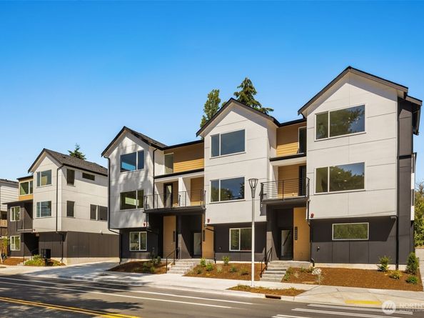18000 A 10th Avenue NE, Shoreline WA 98155