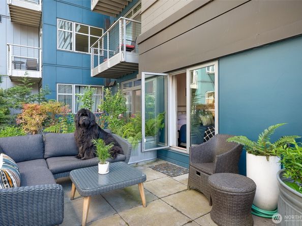 1414 12th Ave 218, Seattle WA 98122