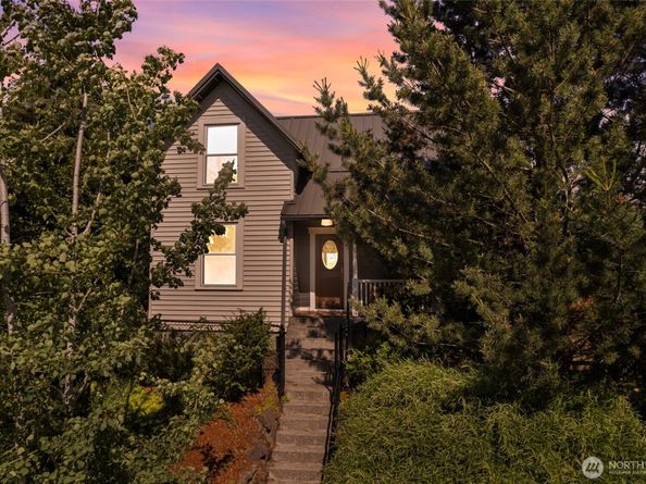 4048 37th Avenue S, Seattle WA 98118