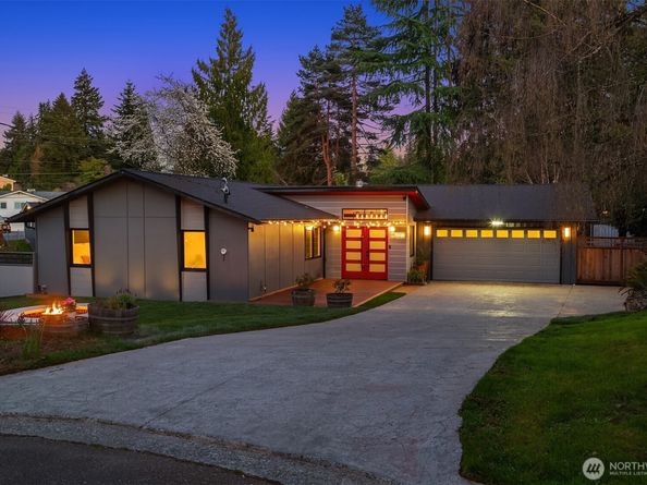12211 SE 63rd Place, Bellevue WA 98006