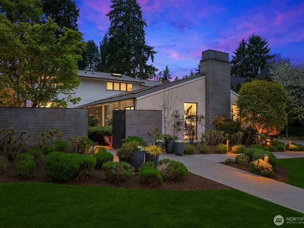 2017 Parkside Drive E, Seattle WA 98112