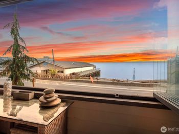 700 S 282nd Street