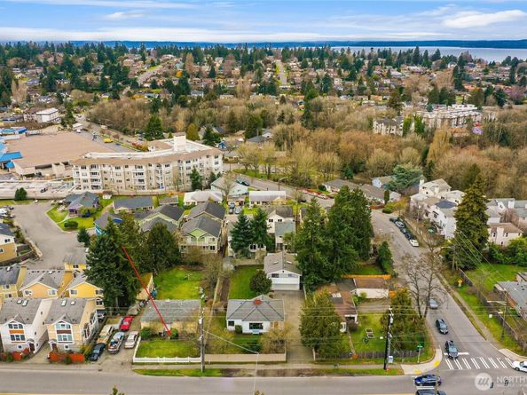 10125 3rd Avenue NW, Seattle WA 98177