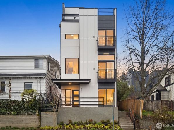 4559 34th Avenue S, Seattle WA 98118