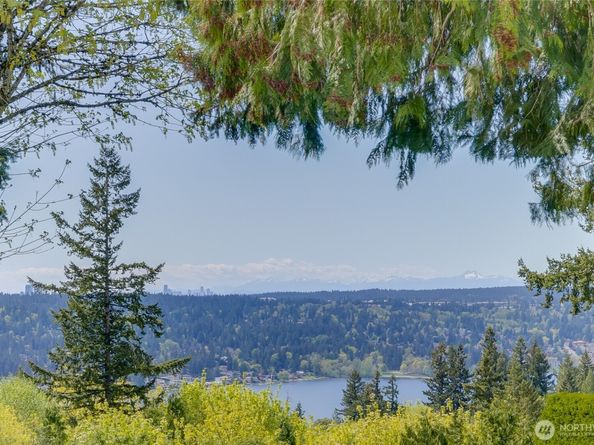 20230 NE 38th Court, Sammamish WA 98074