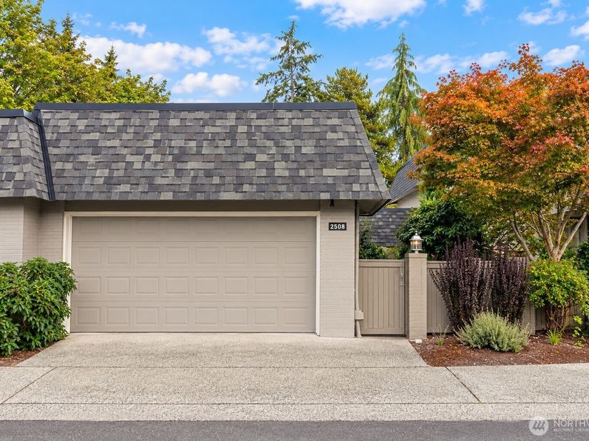 2508 175th Avenue NE, Redmond WA 98052