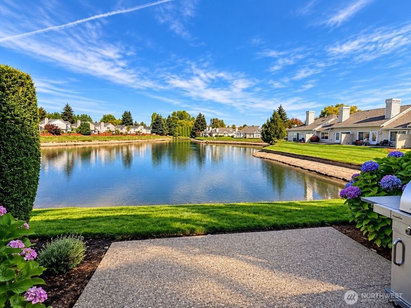 5124 S 234 Street 413, Kent WA 98032