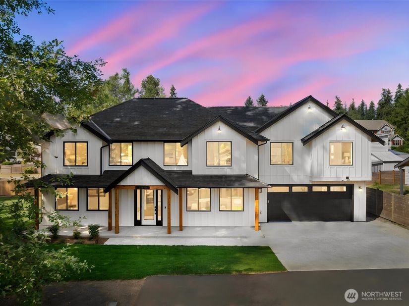 20101 75th Avenue NE, Kenmore WA 98028