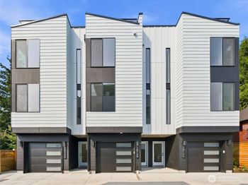 1014 C NE 70th Street