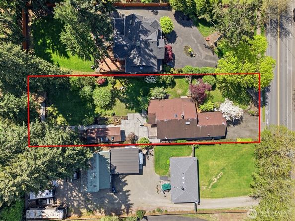 7032 132nd Avenue NE, Kirkland WA 98033