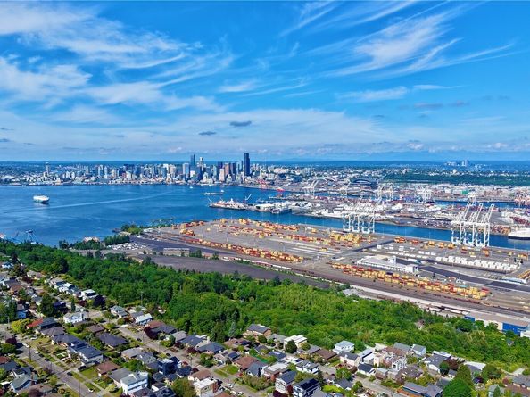 3052 38th Avenue SW, Seattle WA 98136
