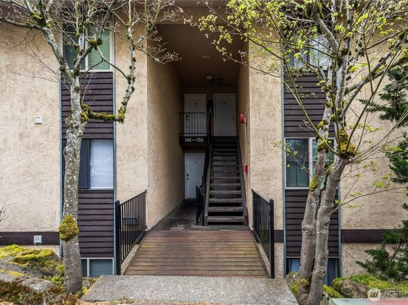 12423 NE 145th Place B145, Kirkland WA 98034