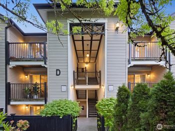 215 9th Street