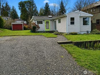 311 NE 95th St