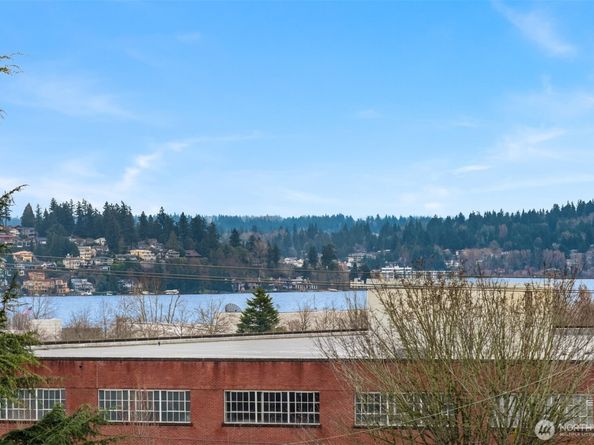 5829 NE 75th Street A444, Seattle WA 98115