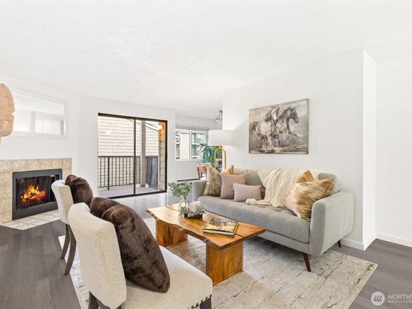 2020 Grant Avenue S A202, Renton WA 98055