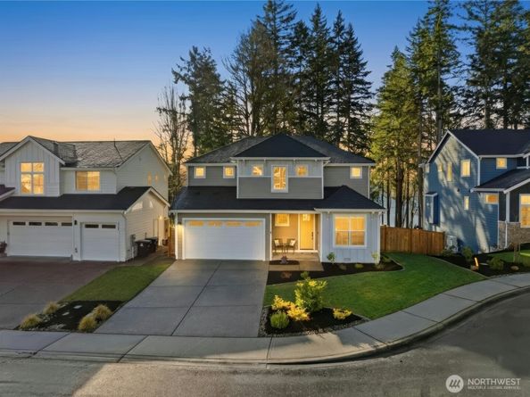 1767 NE Crystallia Court, Poulsbo WA 98370