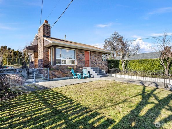 5503 33rd Avenue S, Seattle WA 98118