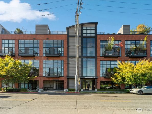 2914 E Madison Street 209, Seattle WA 98112