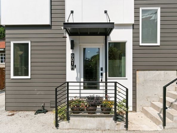 901 28th Avenue S H, Seattle WA 98144