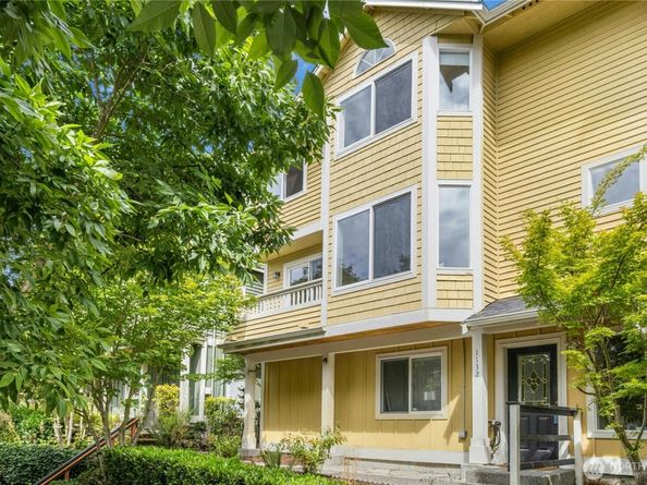 1132 Yakima Avenue S, Seattle WA 98144