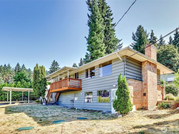 1802 NE Windermere Drive, Bremerton WA 98310