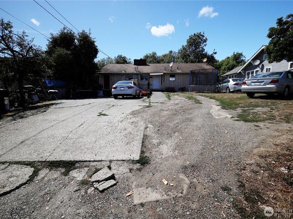 6721 38th Avenue S, Seattle WA 98118