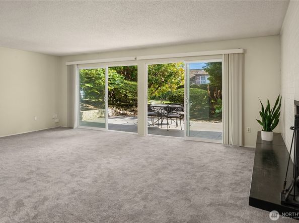 2501 Canterbury Ln E 106, Seattle WA 98112