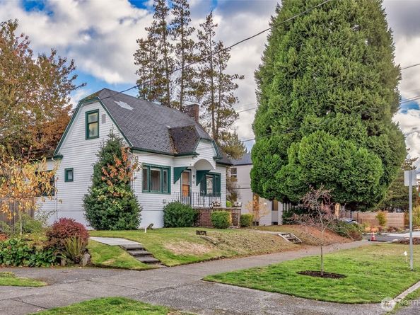 150 24th Avenue, Seattle WA 98122